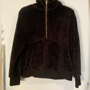 High-Neck Half-Zip Sherpa Sweatshirt Women’s